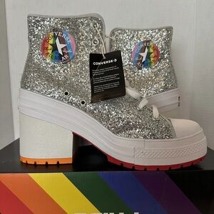 Converse Chuck 70 De Luxe Heel Hi Silver/Red /Court Purple Glitter M 7/ W 9